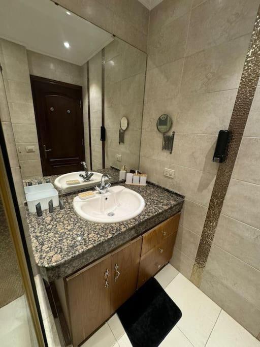 2 Modern Bedrooms Prime Location Maadi