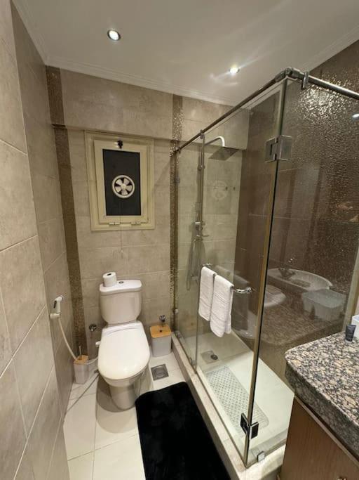 Apartment 2 Modern Bedrooms Prime Location Maadi *